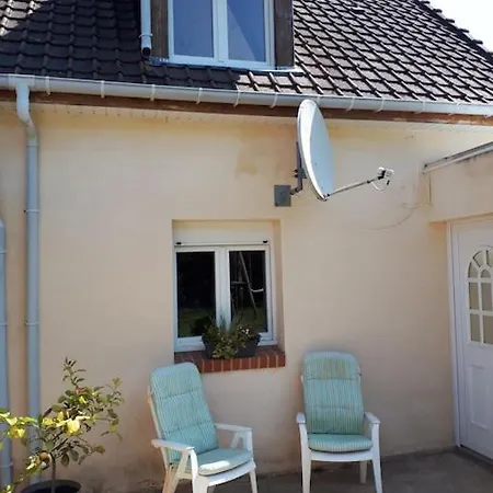 Gite A La Ferme Crequy Exterior photo